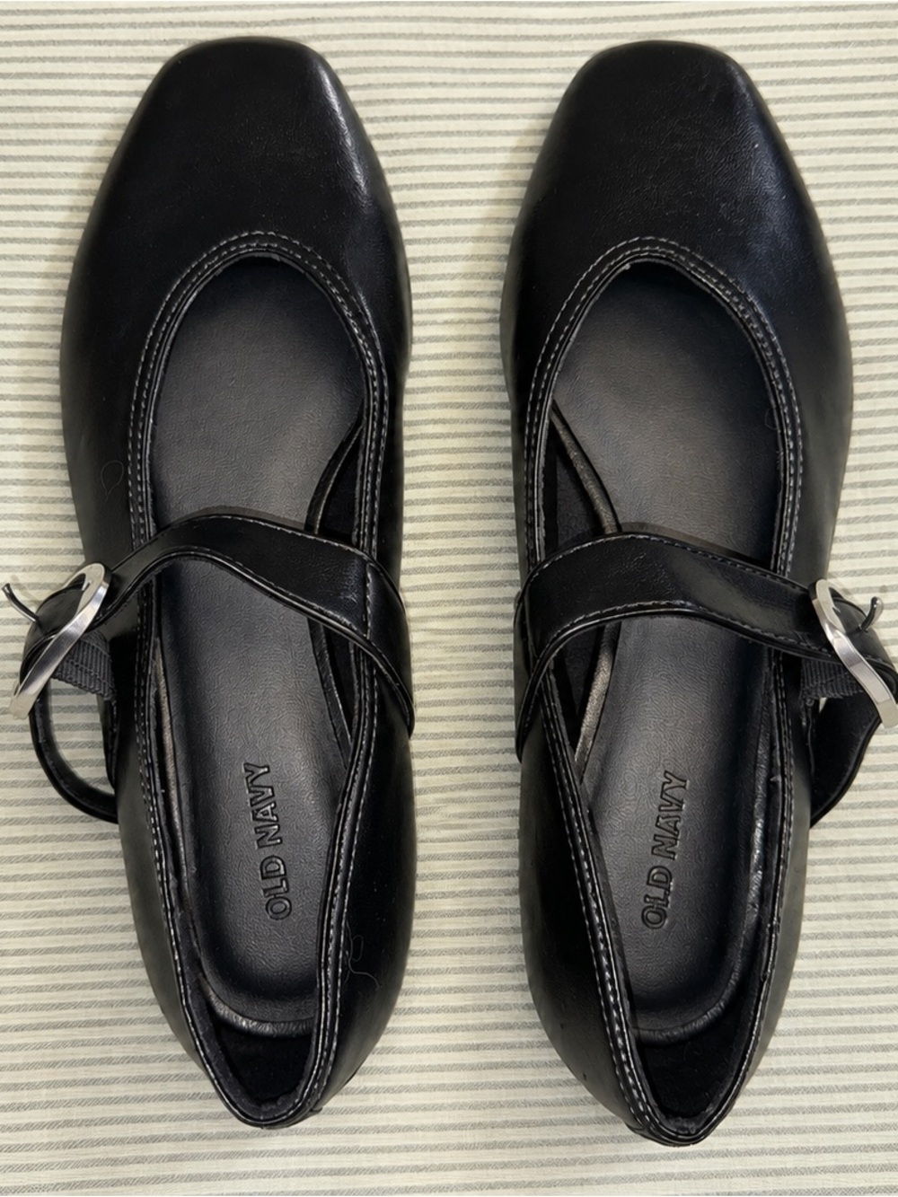 Old Navy Black Mary Jane Ballet Flats Silver Buckle Size 6